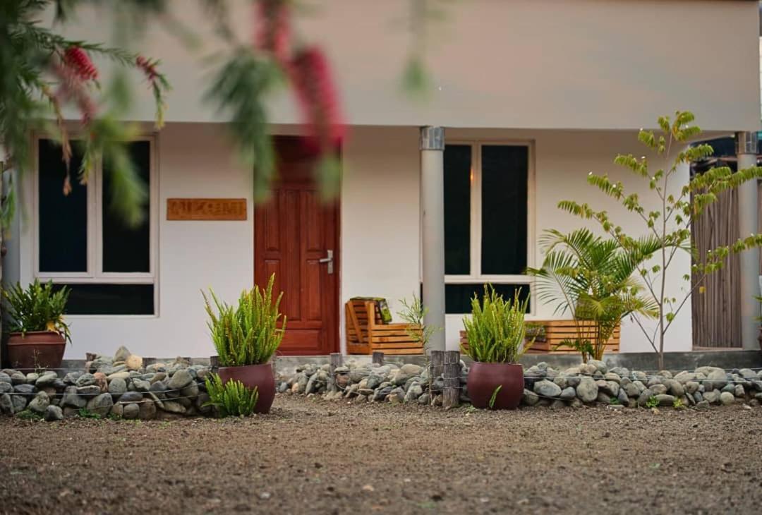 Freedom Inn อารูชา ภายนอก รูปภาพ